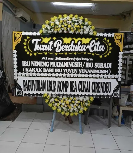 Papan Bunga Duka Universitas Paramadina