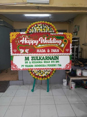 Papan Bunga di Universitas Paramadina
