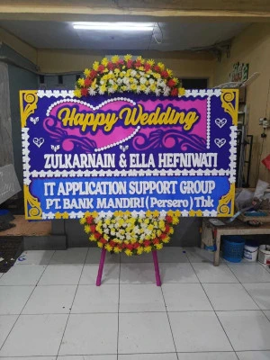 Papan Bunga di Universitas Paramadina